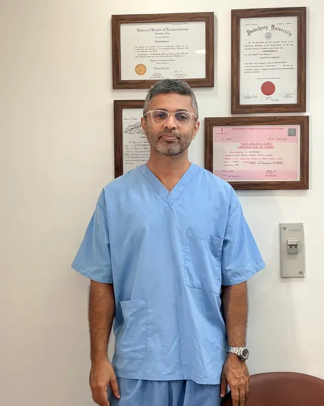 Dr. Unnikrishnan S, plastic surgeon at Amicus Clinic, Trivandrum
